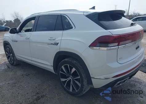 2024 Volkswagen Atlas Cross Sport 2.0T Sel Premium R-Line z USA, uszkodzony, nr VIN 1V2FE2CA8RC255243